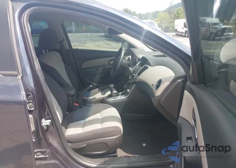 2014 Chevrolet Cruze Ls Manual from USA, damaged, VIN 1G1PB5SH2E7125548